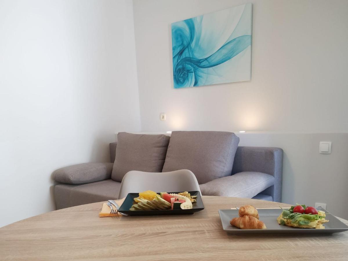 Apartment Matilde Beach Resort-2 Vodice Esterno foto